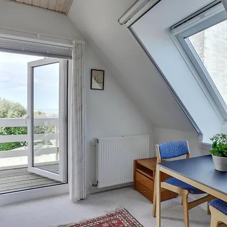Yorrick - 50m To The Fjord By Interhome Vakantiehuis